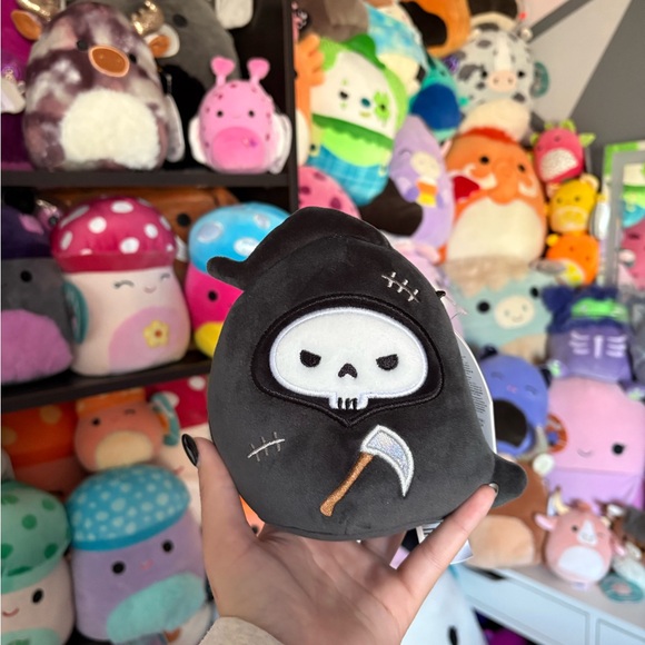 Squishmallows Accessories - Otto the grim reaper squishmallow 2024 version NWT 5in